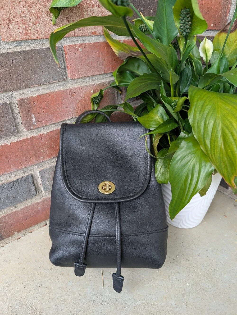🖤 Vintage 90's Coach #9960 Adjustable Unisex Smooth Leather Mini Backpack, 🖤